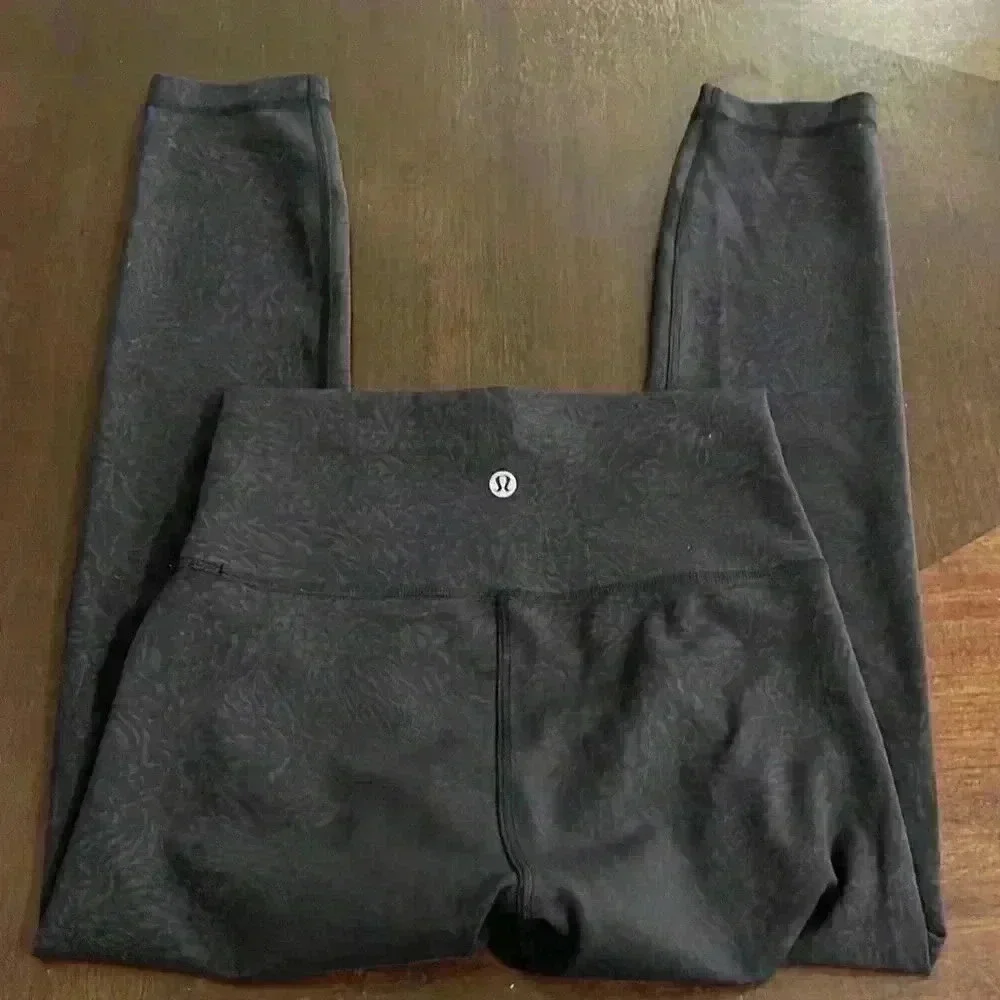 Lululemon wonder under legging